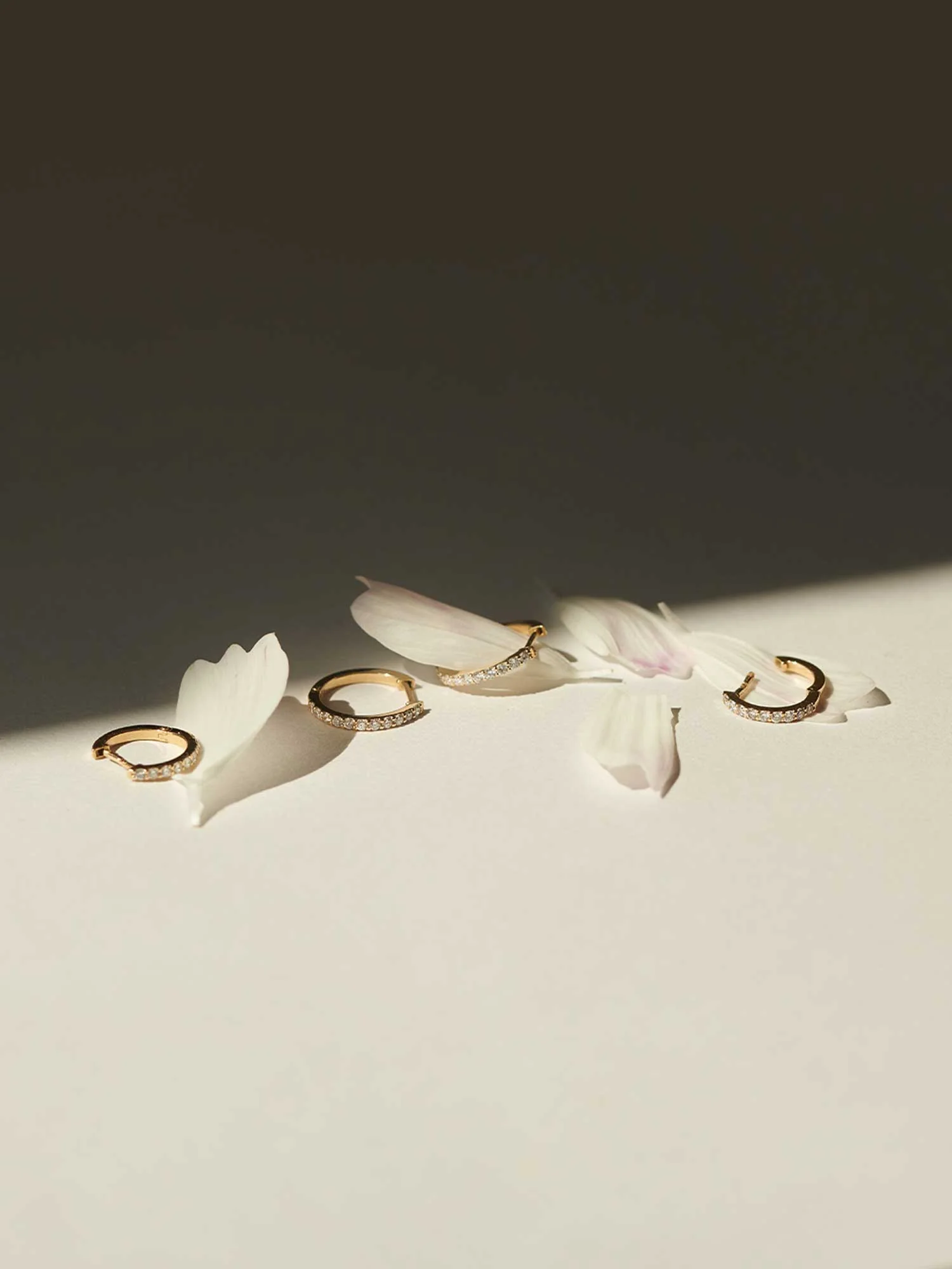 Diamond Huggies | 14k Echtgold - Image 5